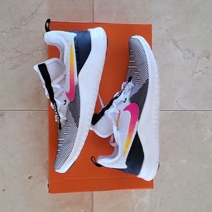 Nike free run training tr 8